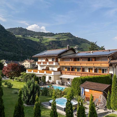 Hotel Bischofhof - Bistro Jasmin К'юза Екстер'єр фото