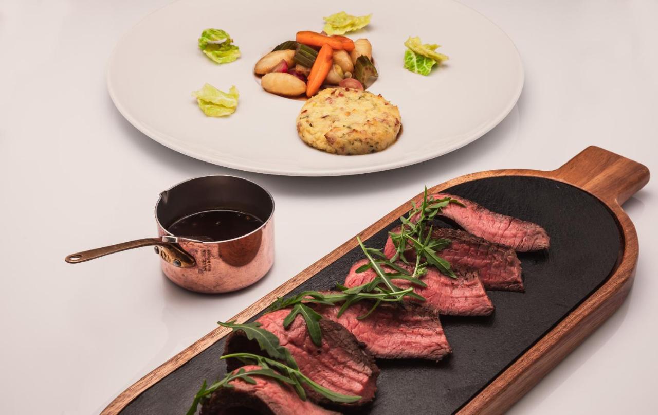 Hotel Bischofhof - Bistro Jasmin К'юза Екстер'єр фото