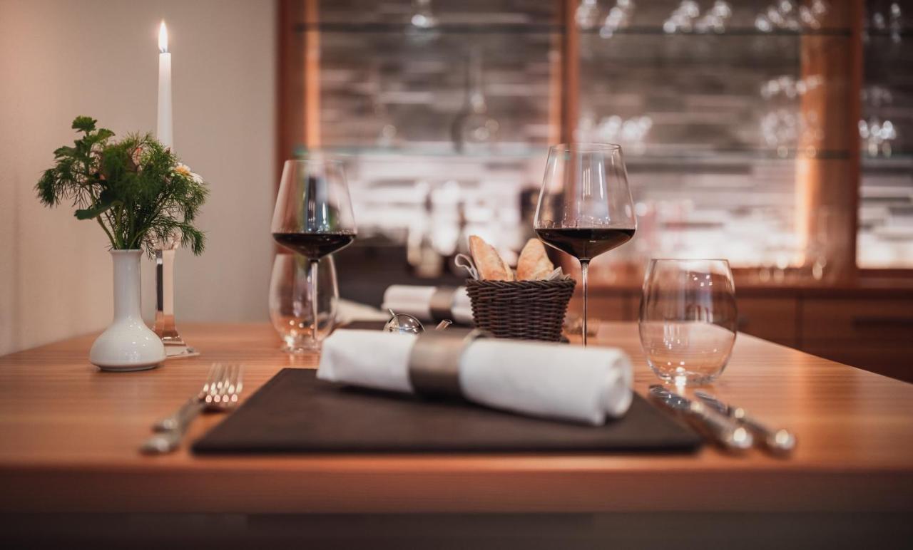 Hotel Bischofhof - Bistro Jasmin К'юза Екстер'єр фото