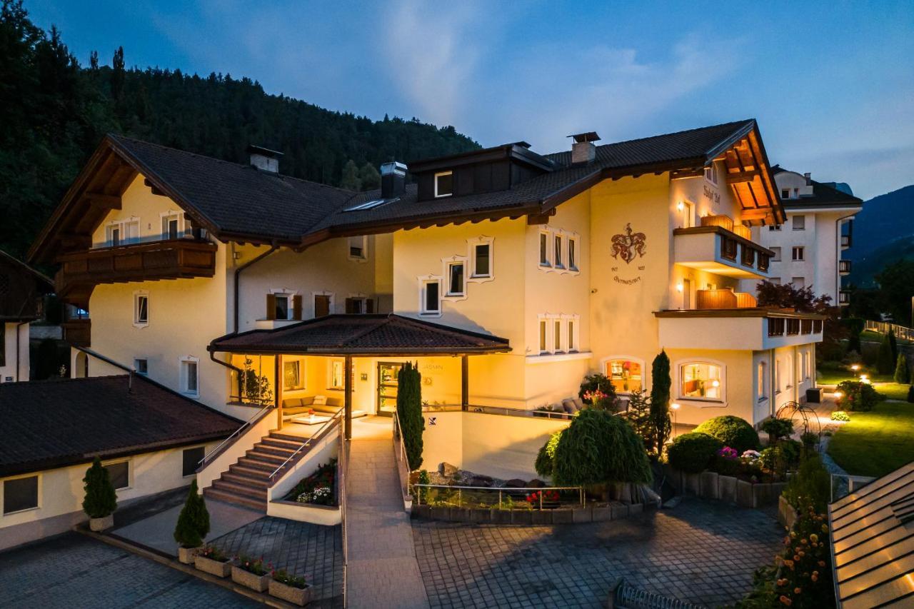 Hotel Bischofhof - Bistro Jasmin К'юза Екстер'єр фото