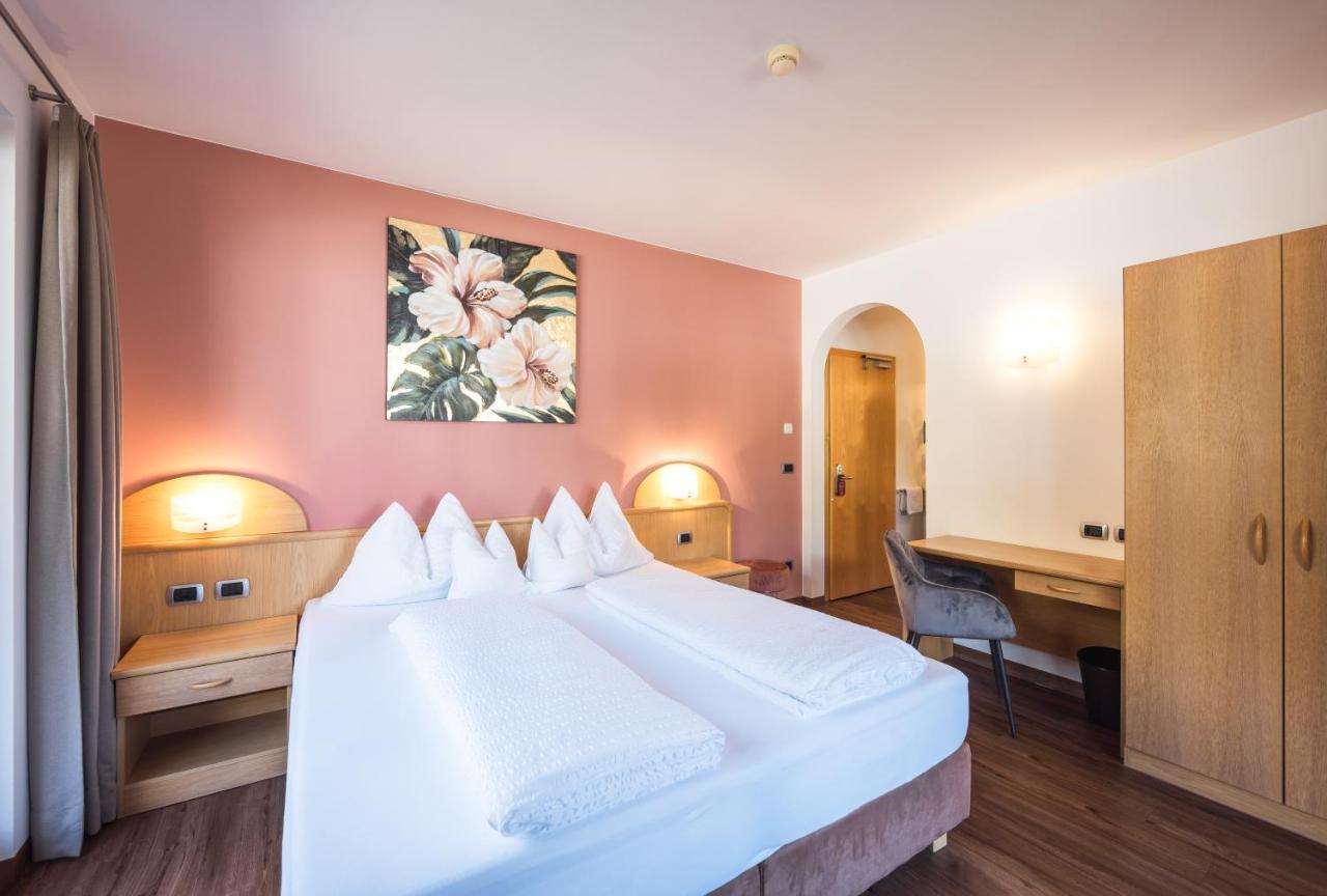 Hotel Bischofhof - Bistro Jasmin К'юза Екстер'єр фото