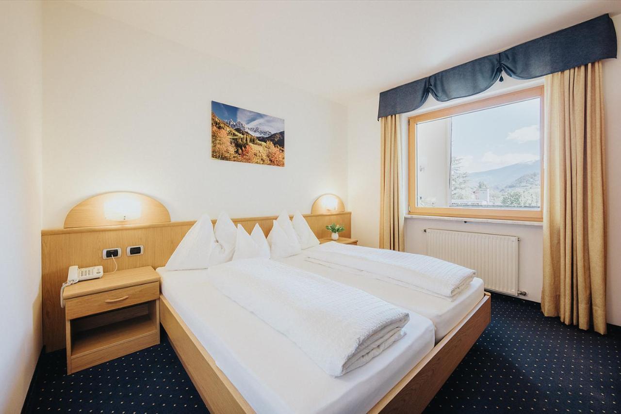Hotel Bischofhof - Bistro Jasmin К'юза Екстер'єр фото