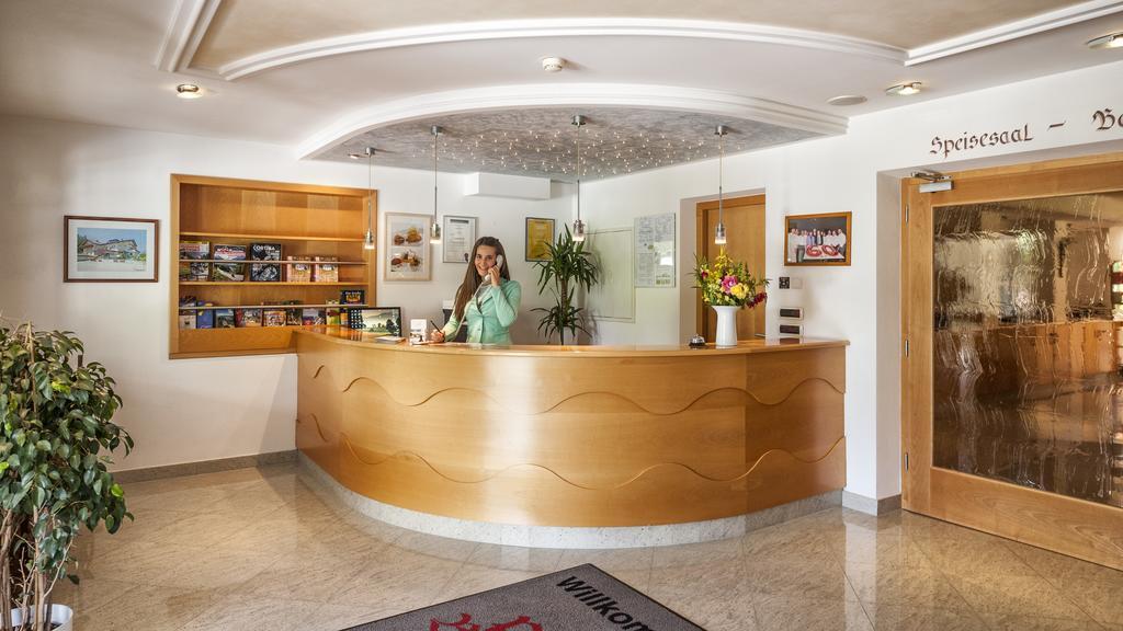 Hotel Bischofhof - Bistro Jasmin К'юза Екстер'єр фото