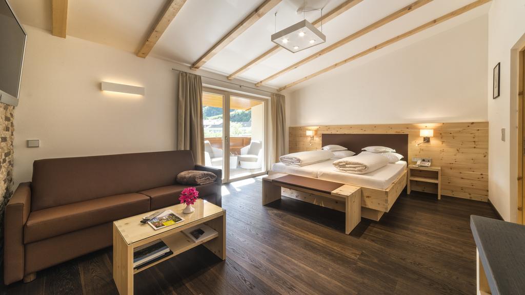 Hotel Bischofhof - Bistro Jasmin К'юза Номер фото